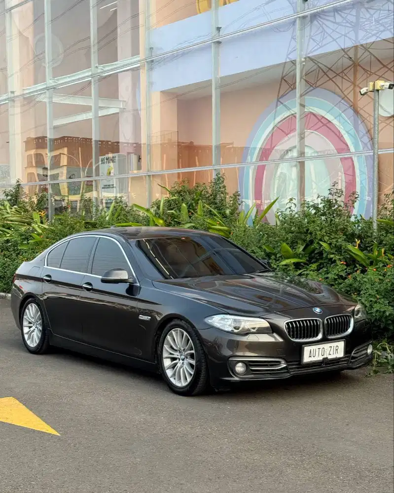 DP 13% F10 Bimmer BMW 528i Luxury Line RSE Darkbrown 2014 Baru#Autozir