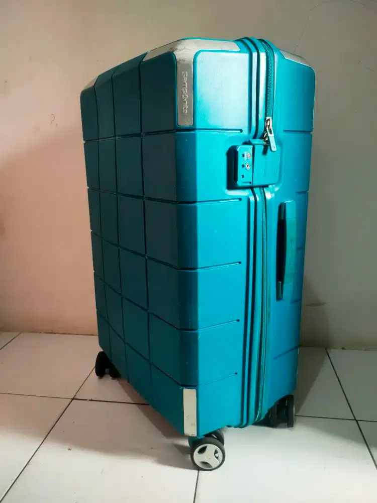 Samsonite Cube Spinner 25 inci