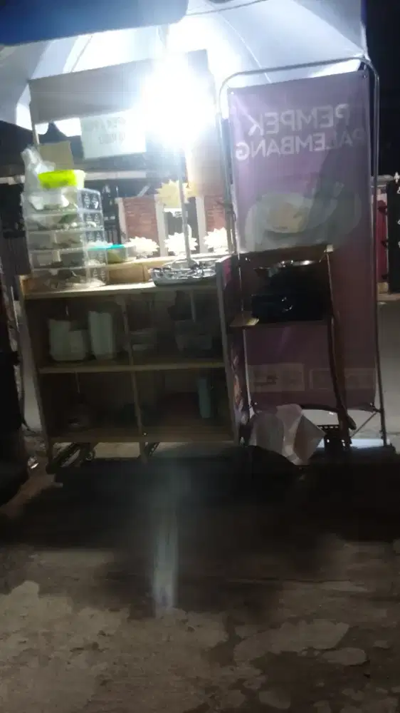 Di butuhkan karyawan yang niat kerja