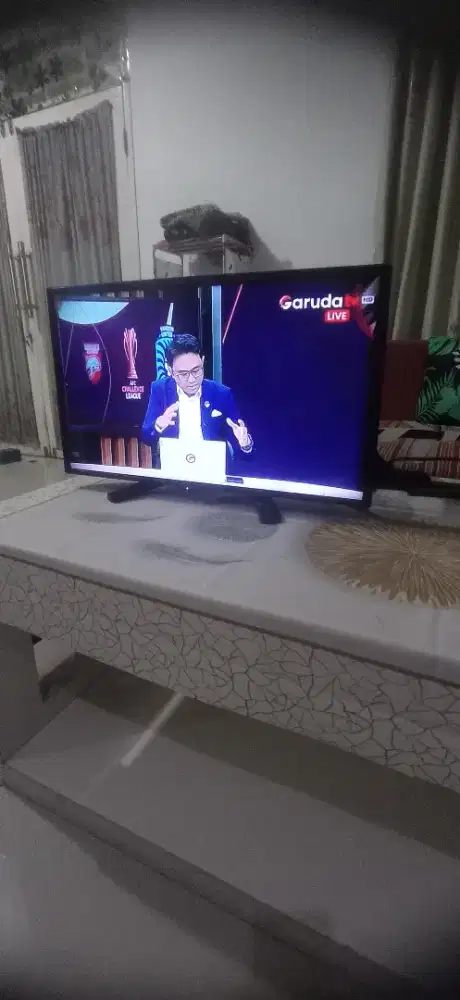 Tv led 24 inch sharp