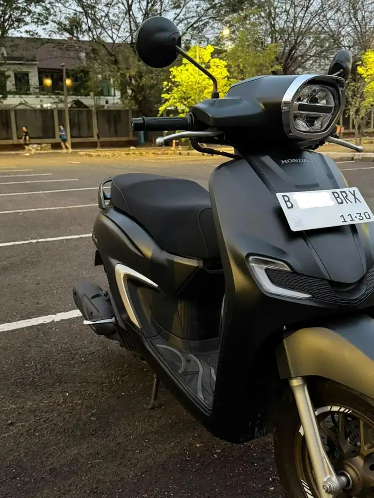 Honda Stylo 160 ABS Full Hitam Pemakaian Cewe - Sangat Terawat