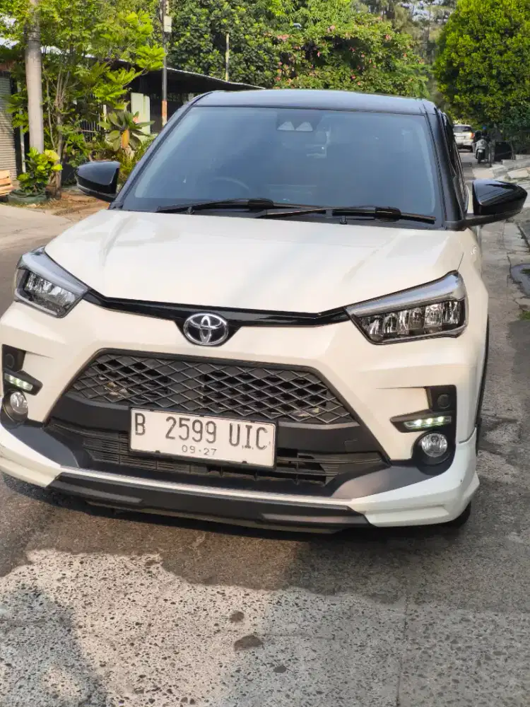 TOYOTA RAIZE GR 1.0 TSS TWO TONE AT 2022