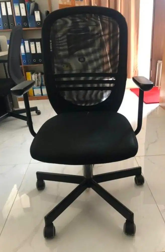 Kursi kerja kantor office chair ikea flintan arm rest putar