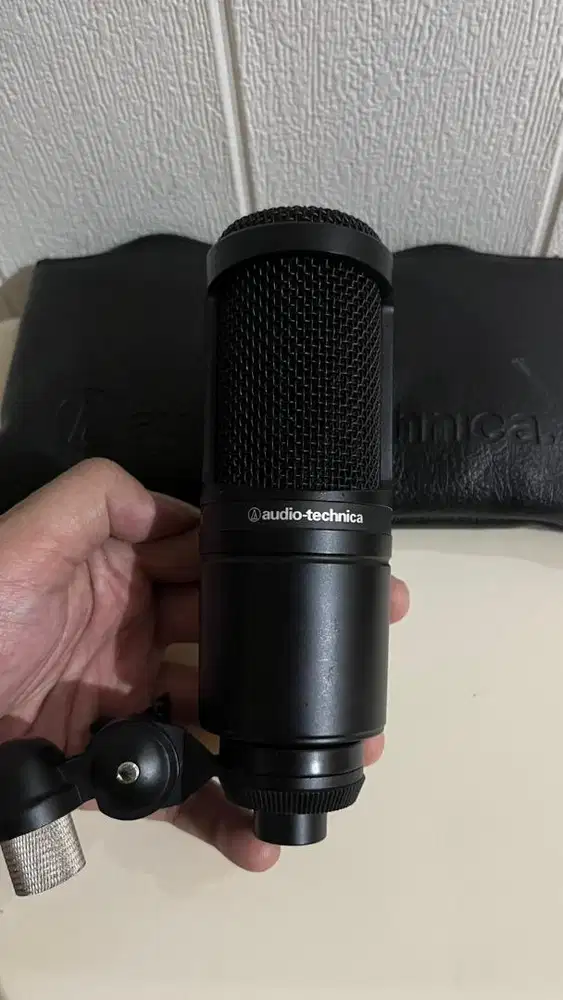 Mic Condensor Audio Technica AT2020