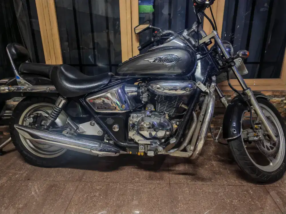 Honda Phantom tahun 2003