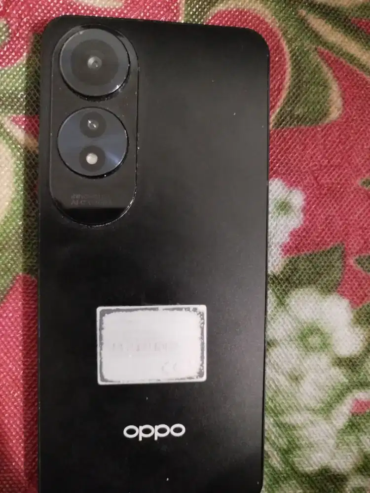 Jual Oppo a60 masih bagus lengkap dengan kotak