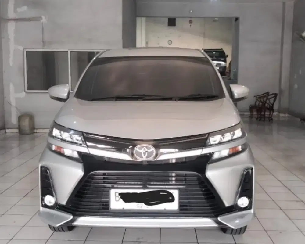 TOYOTA New Avanza Veloz  1.5 Automatic