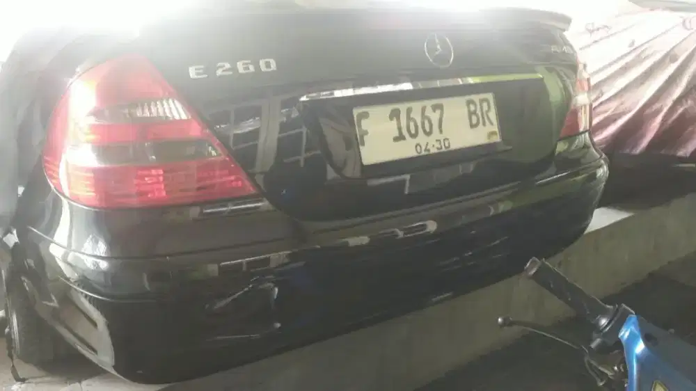 Jual mercy W211 E260 AMG