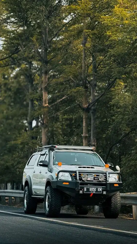 Toyota HILUX 2011 Diesel full Modif overland