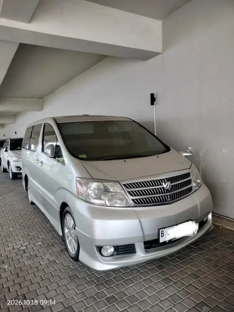 Toyota Alphard 2.4 V 2004 low km