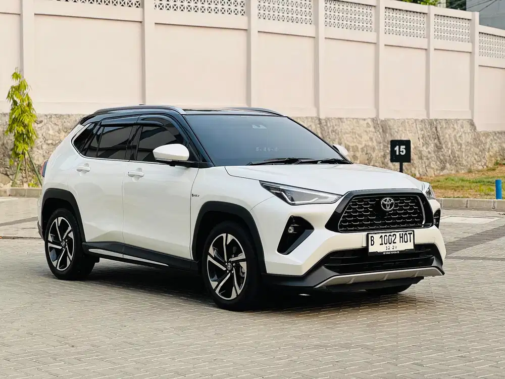 toyota yaris cross 1.5 s cvt tss hev hybrid non gr 2024 putih 2025