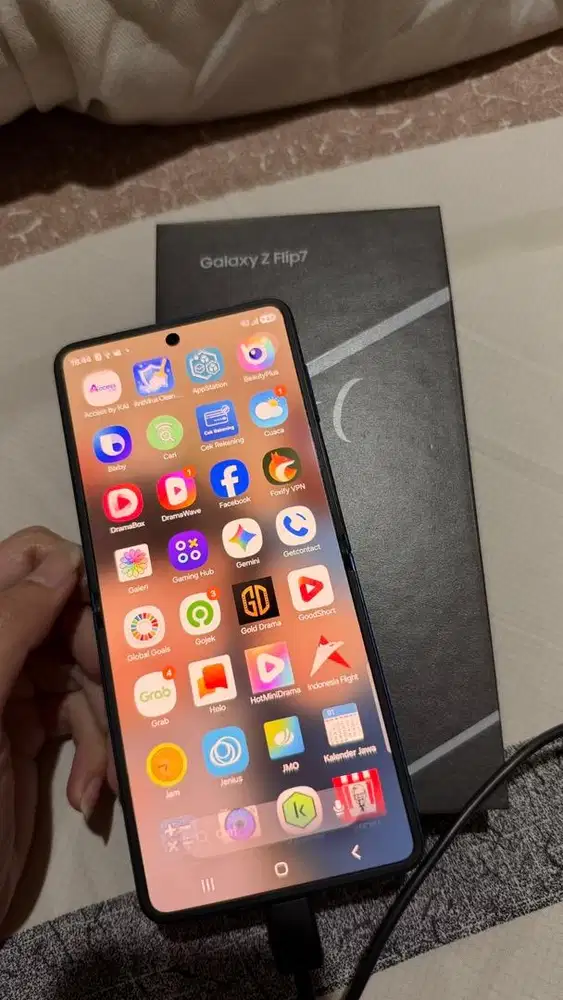 Samsung Galaxy Z Flip 7 12/256GB