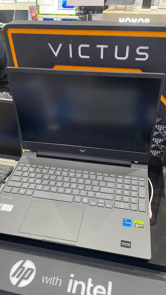 Laptop game HP Victus 15-FA2900TX Intel i5-14450HX 24GB SSD 512GB 15,6