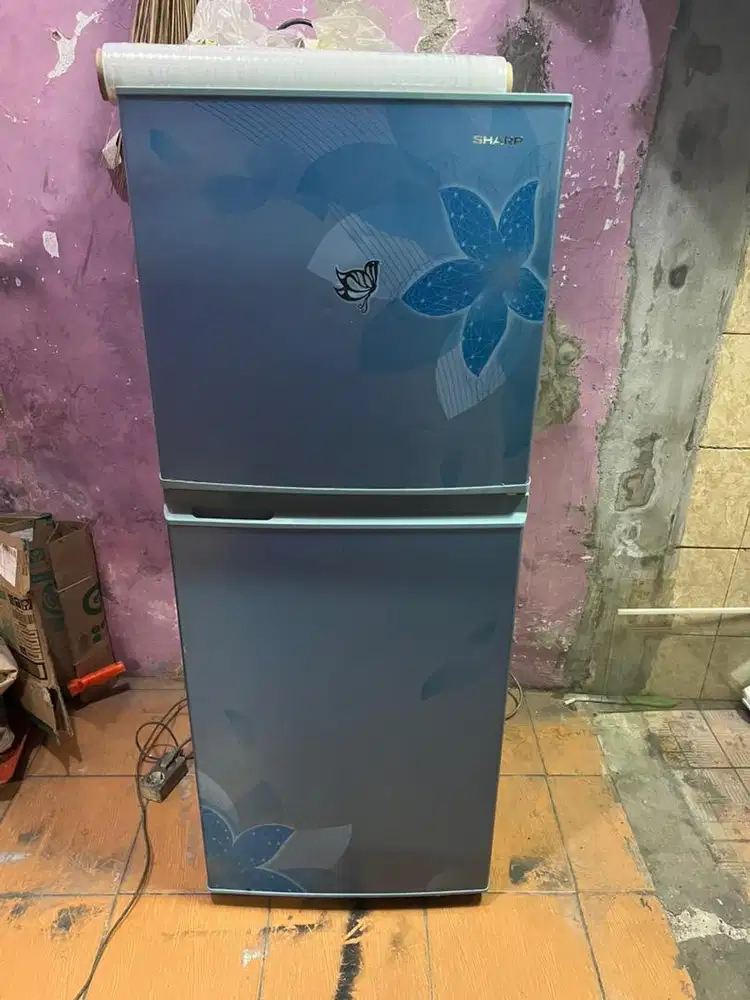 Kulkas Sharp 2 Pintu