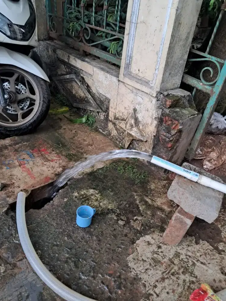 Bor sumur. Servis pompa air