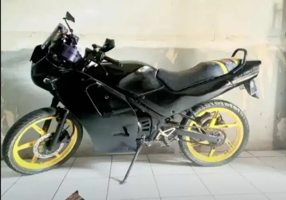 Suzuki RGR Jual motor kesayangan