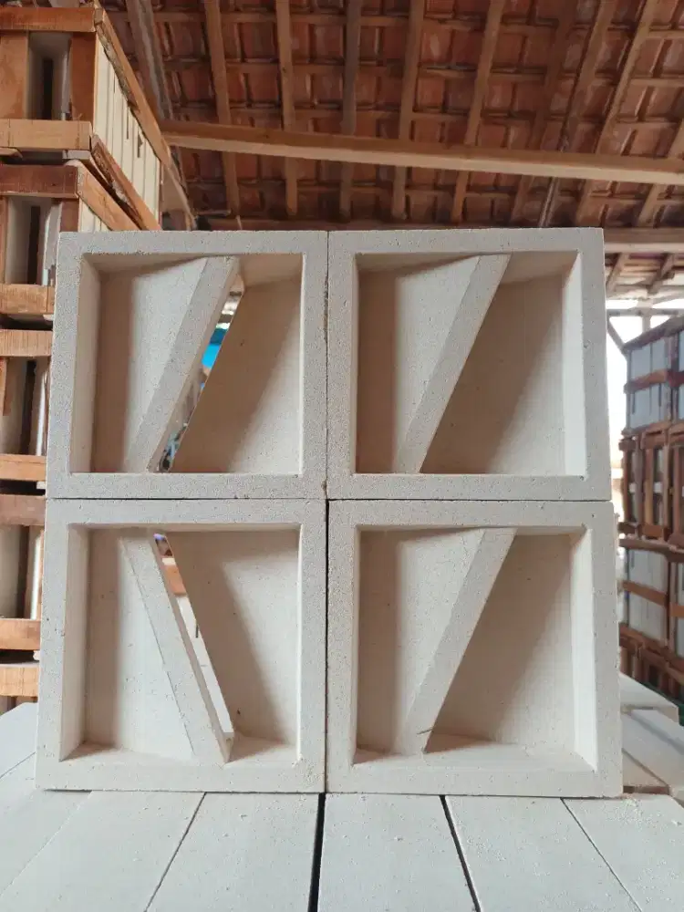 Roster Beton Kediri untuk Pagar Minimalis dan Ventilasi Rumah