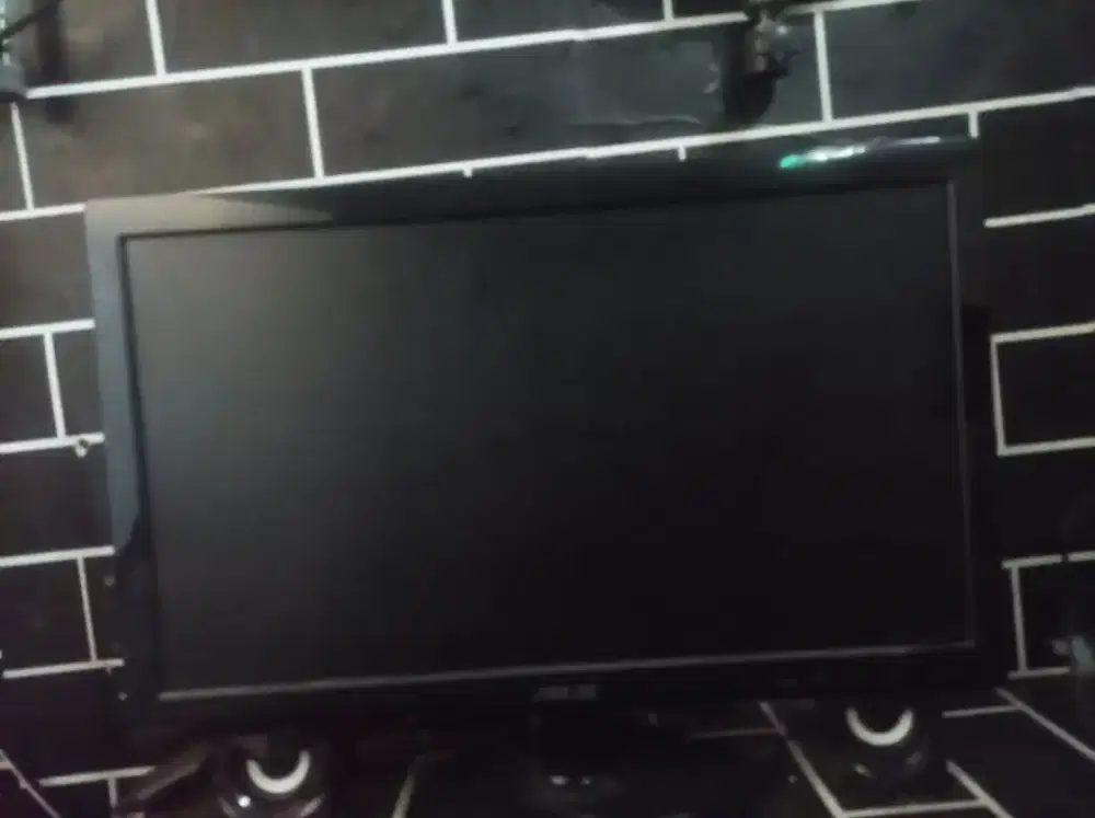 Monitor ASUS 19inch No minus
