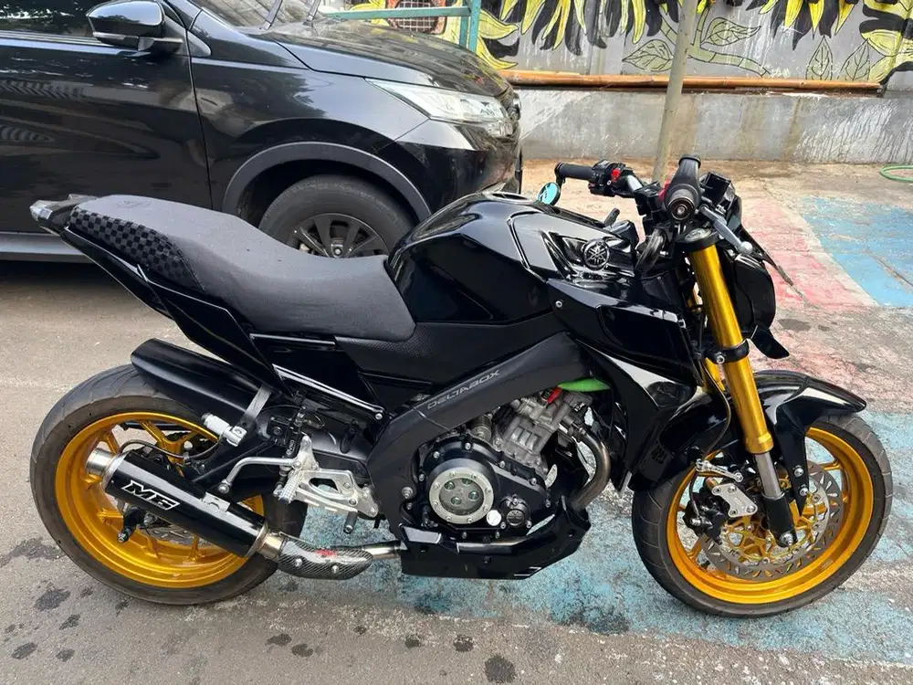 Yamaha Vixion NVL Custom MT09