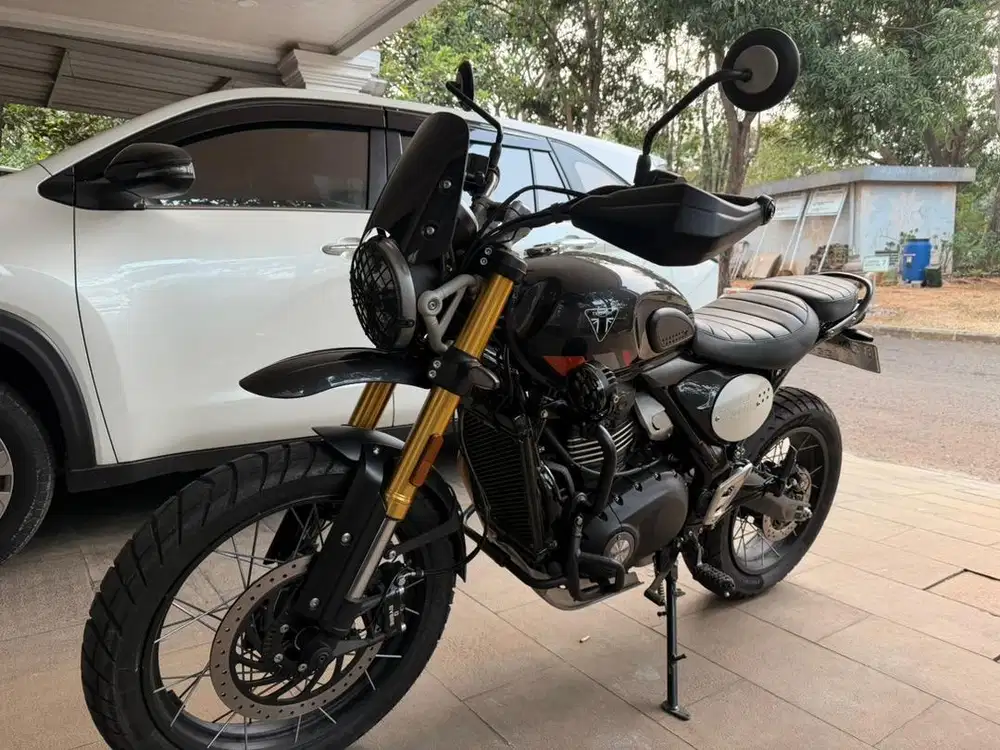 Truimph Scrambler 400 Xc