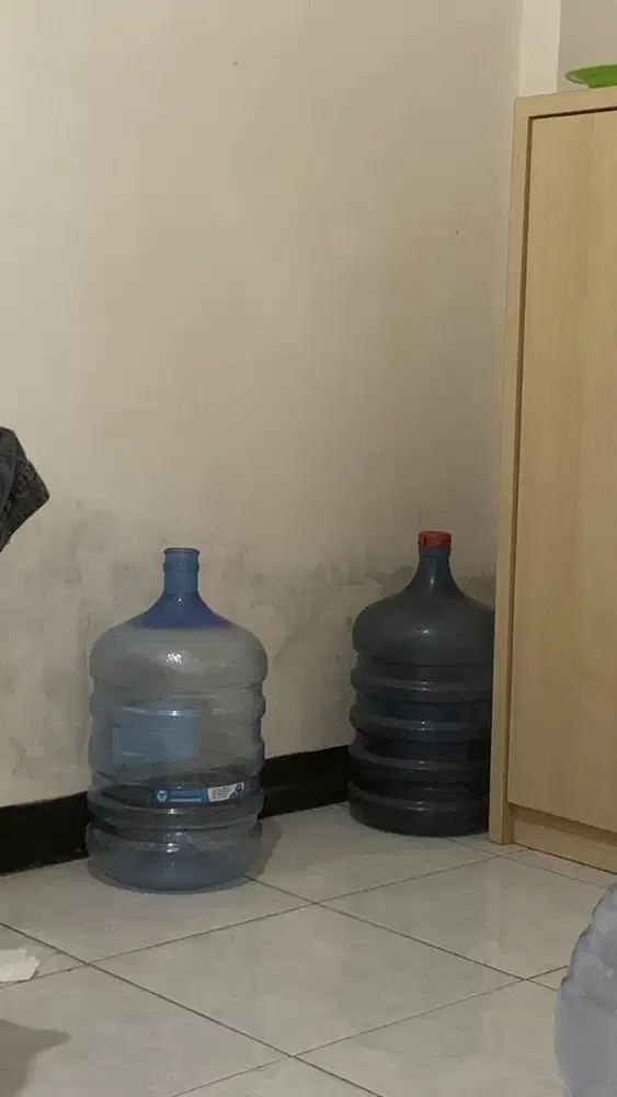 Galon Aqua (Pemakaian Pribadi)