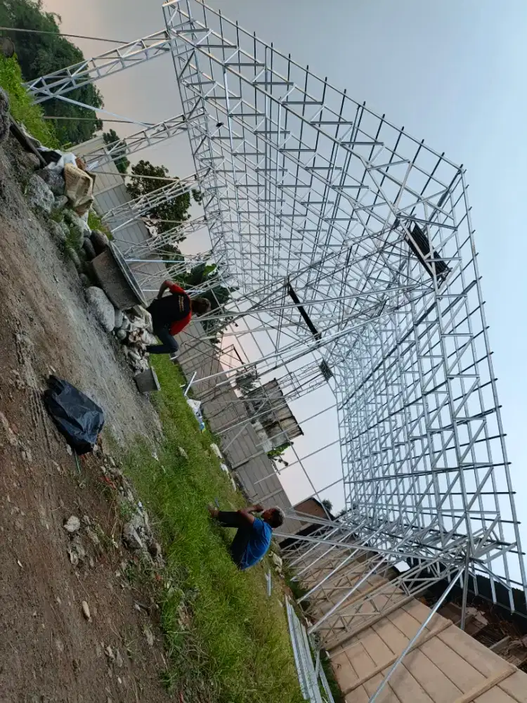 Pembuatan Gudang baja ringan