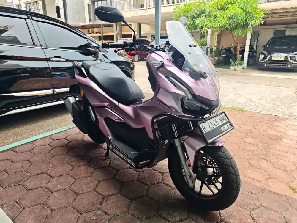 Bs Kredit/TT Honda Adv 160 CBS low KM modif tipis Nmax Pcx Lexi Aerox
