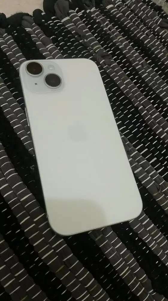 IPhone 15 128 IBox
