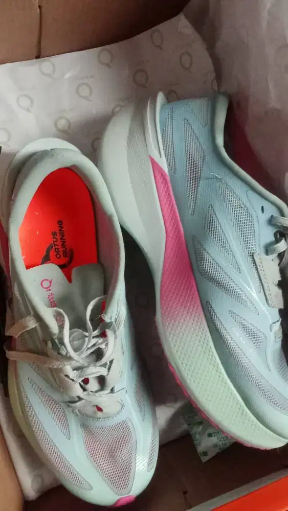 SEPATU LARI ORTUS HYPERGLIDE SIZE 35