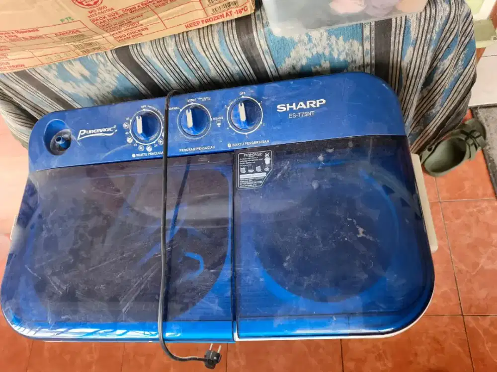 Mesin cuci 2 tabung sharp