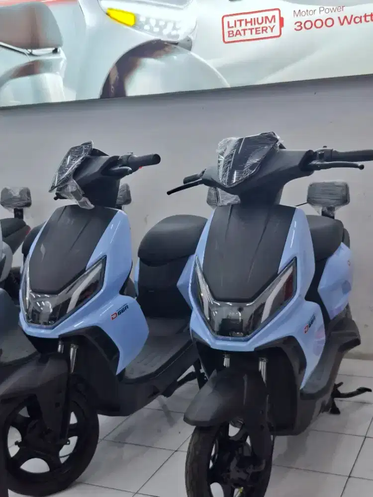 SEPEDA LISTRIK UWINFLY D66A