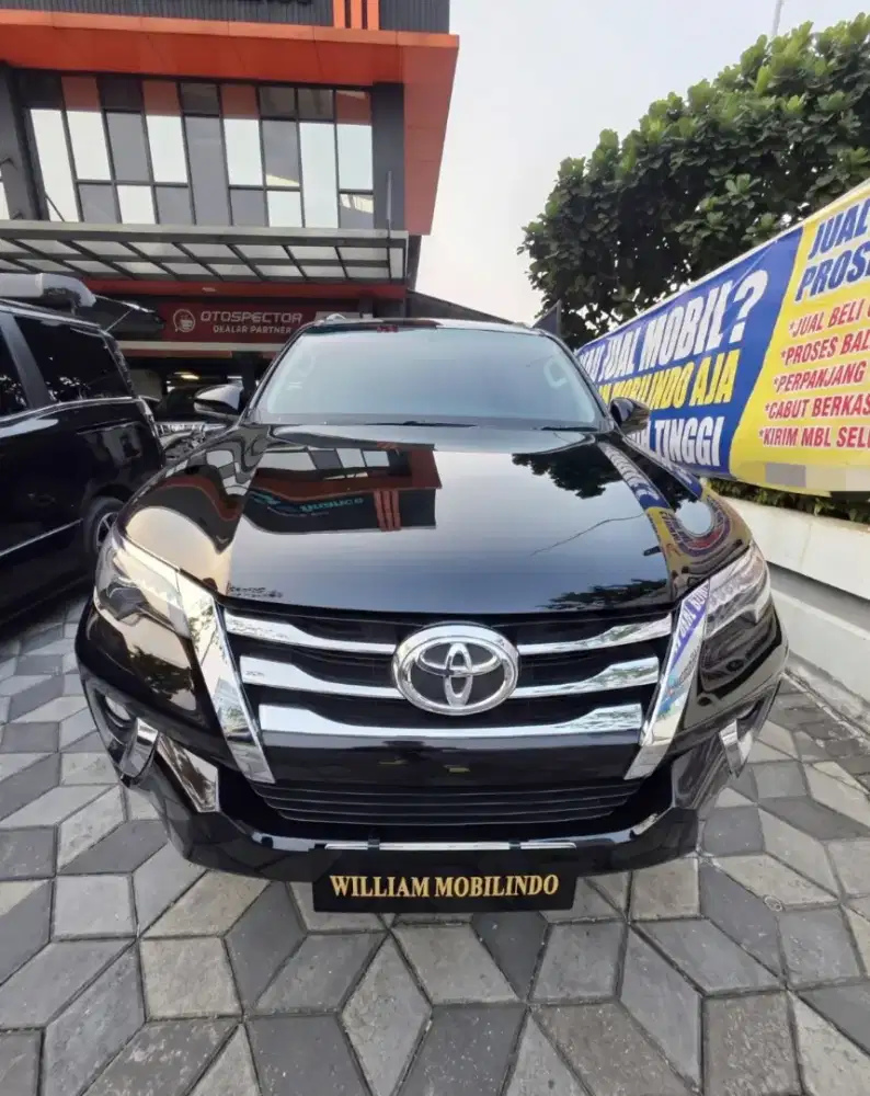 Fortuner VRZ At 2019 KM Rendah