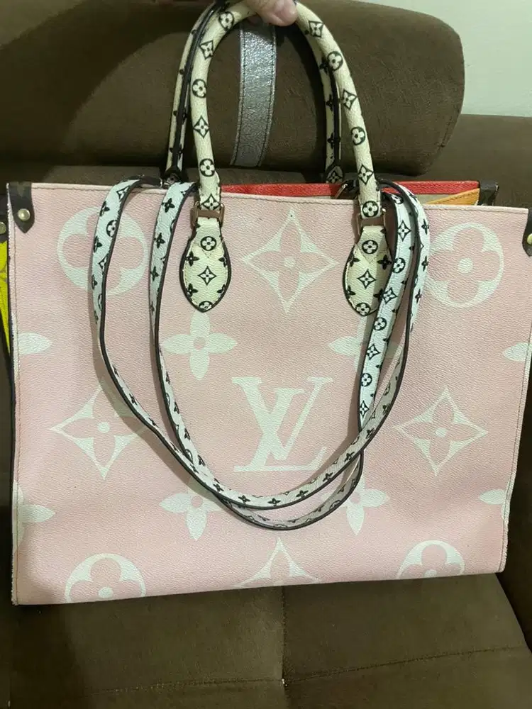 Louis Vuitton OnTheGo Monogram