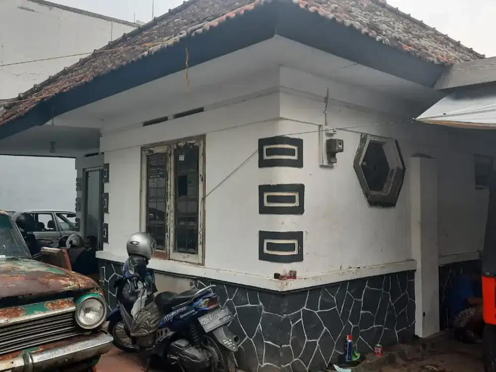 Rumah komersial lokasi sangat strategis
