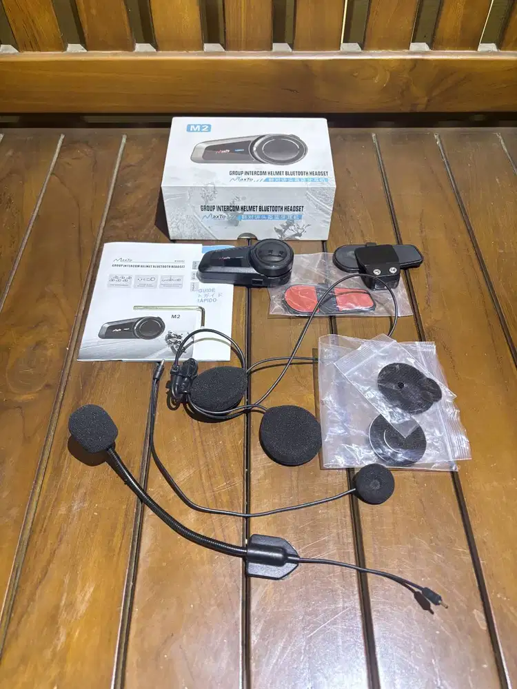 Intercom Bluetooth Helm Maxto M2 Fullset..