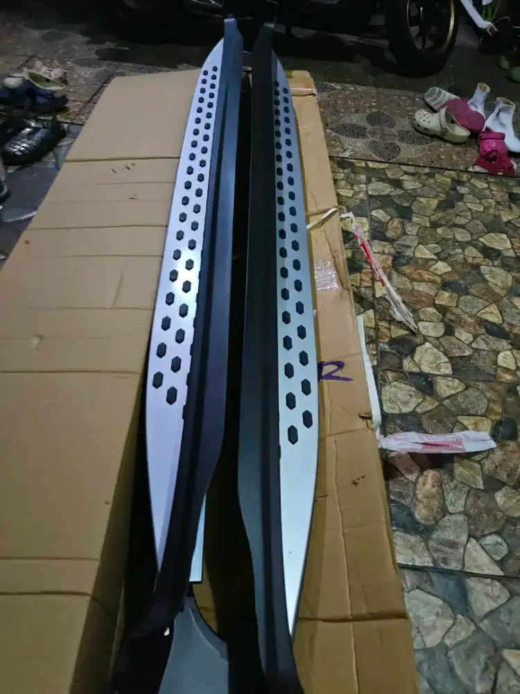 Footstep / Pijakan Kaki Chevrolet Captiva NFL, FL1, FL2 & FL3