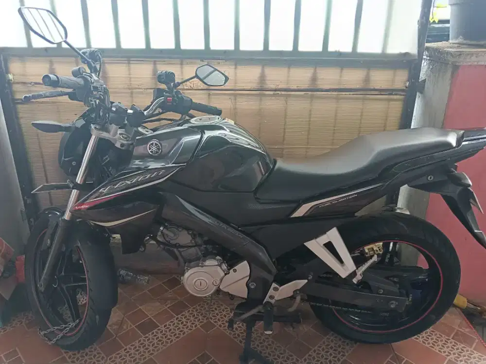 Motor yamaha vixion
