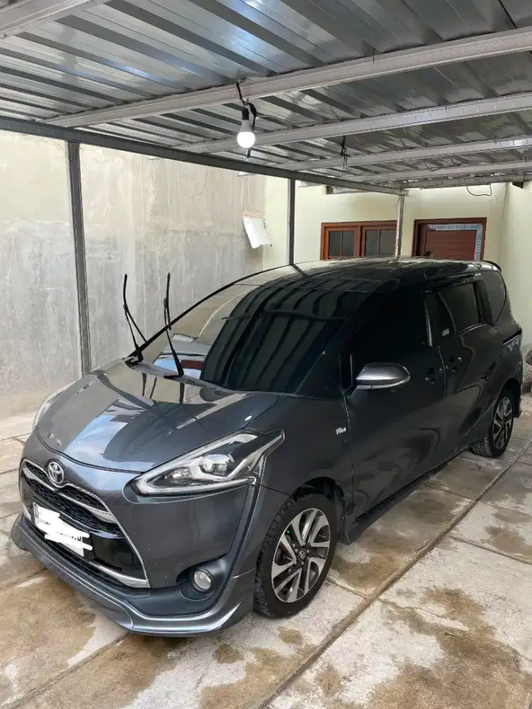 Toyota Sienta 2016 Q CVT