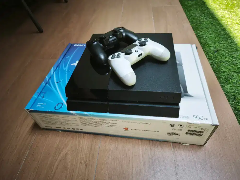 PS 4 FAT 500 FB ORIGINAL MULUS LENGKAP