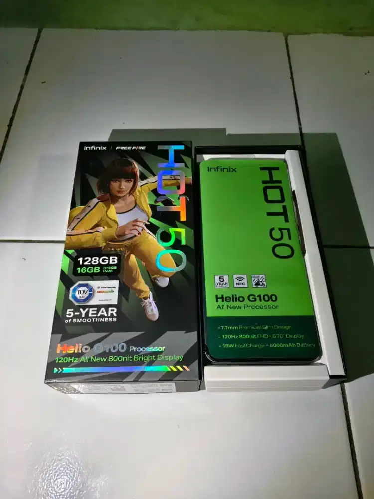 Infinix HOT 50.