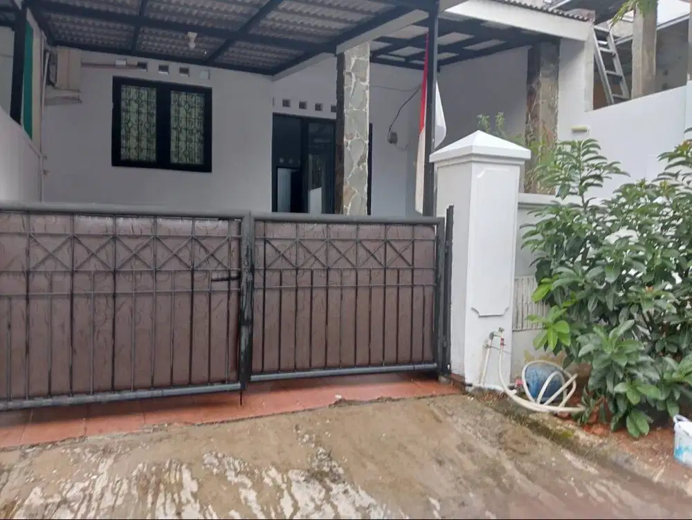 KONTRAKAN RUMAH NYAMAN DI RIVARIA SAWANGAN DEPOK
