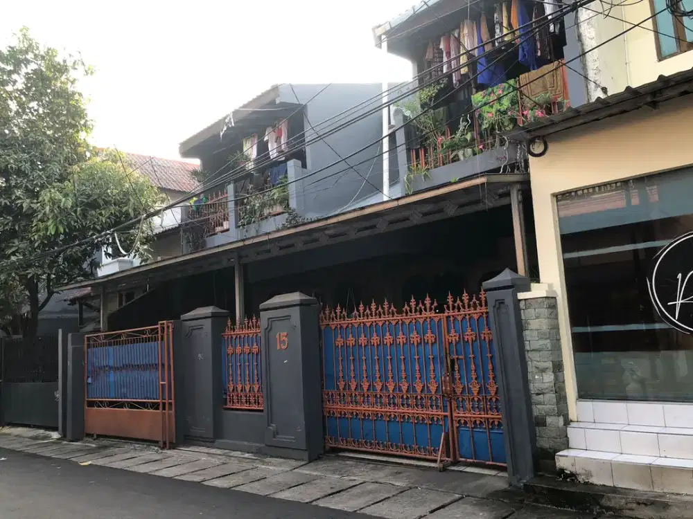 Rumah 2 Lantai di Bukit Duri Tebet Jakarta Selatan