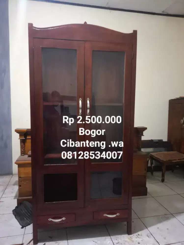 Lemari jati bekas antik dah plitur ulang