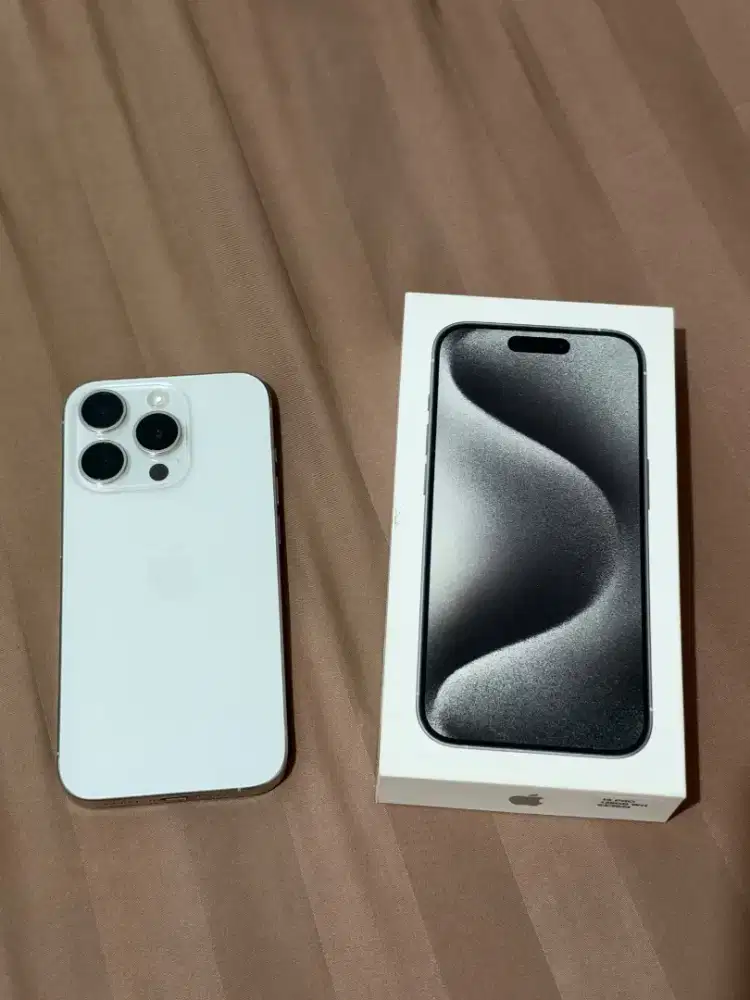 Iphone 15 pro - second good condition