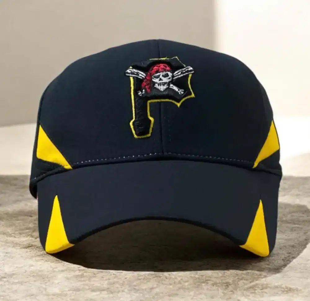 Topi Nike True Fitted MLB Pittsburgh Pirates Vintage Size M/L Second