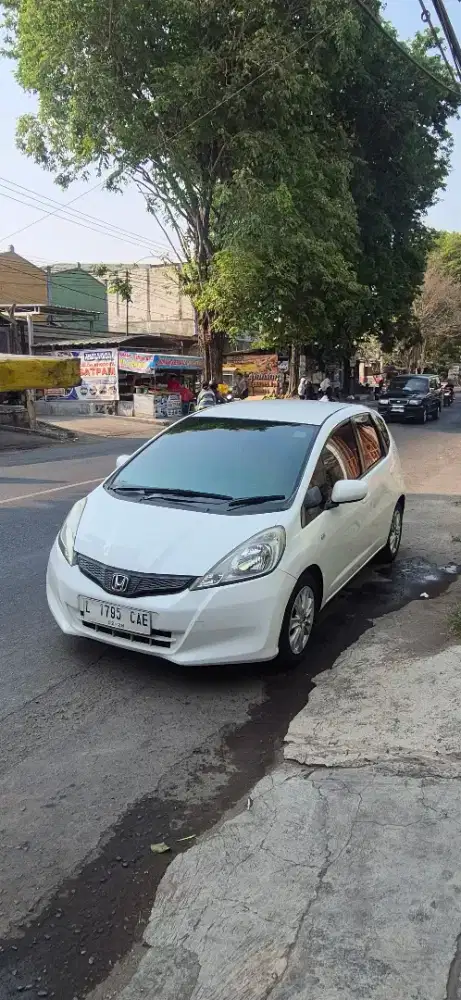 Honda Jazz S Matic putih 2012 istimewa pribadi