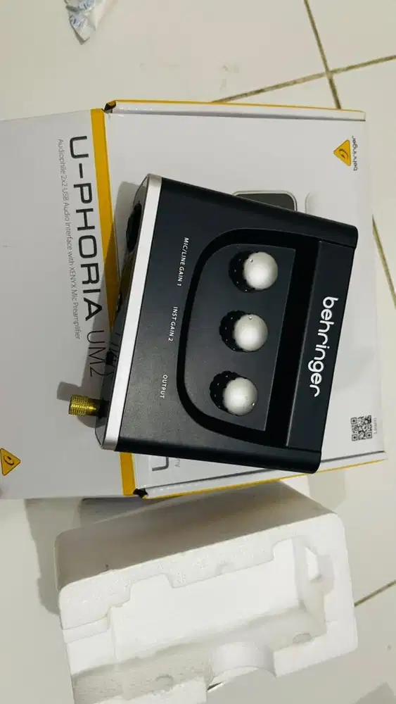 Soundcard behringer u-phoria um2