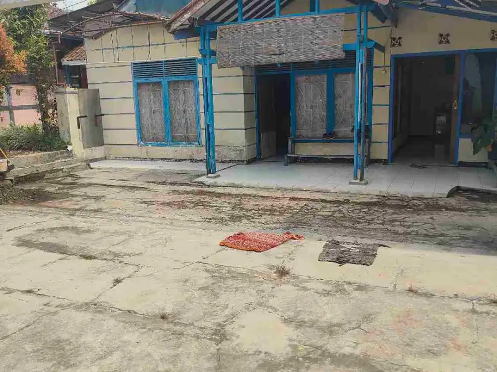 Rumah hitung tanah untuk villa dan kebun dekat Maribaya resort Lembang Shm