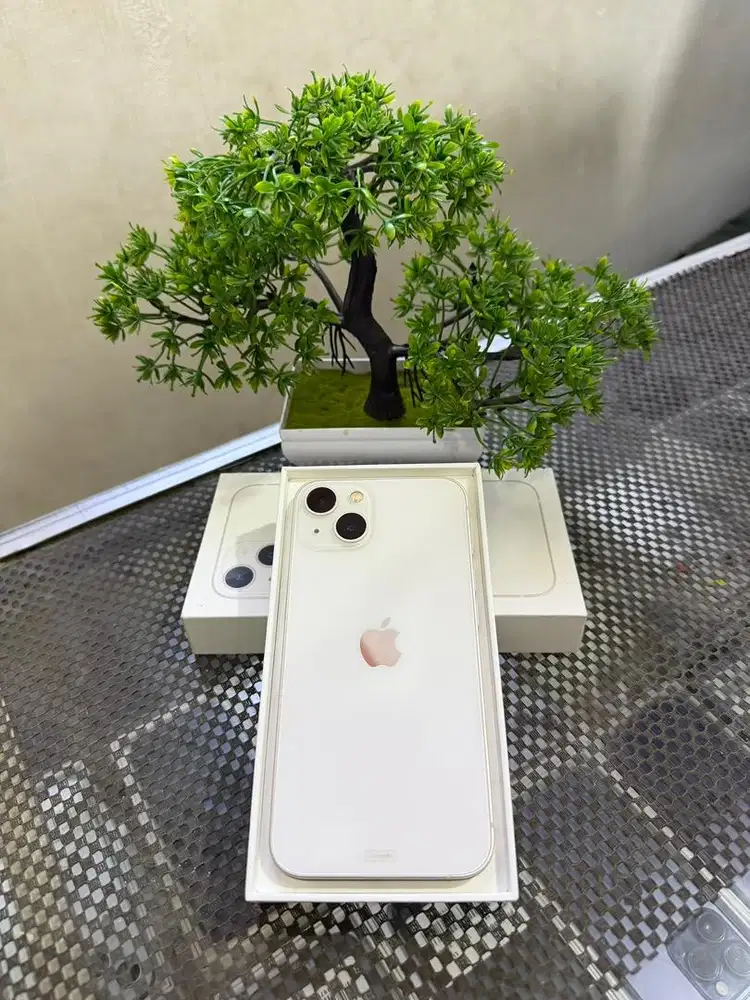 iPhone 13 128Gb Garansi resmi iBox
