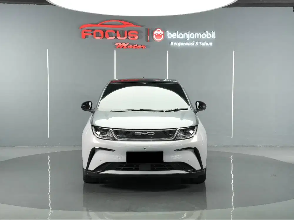 BYD Dolphin Premium Extended Range Dual Tone AT Grey White 2024 Low KM
